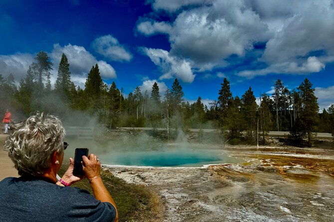 yellowstone-two-step-2-days-small-group-upper-and-lower-day-tours