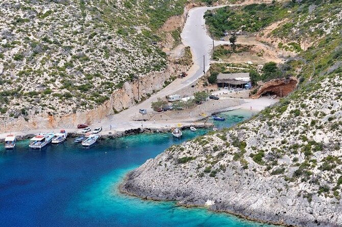 zakynthos-shipwreck-beach-with-blue-caves-land-and-sea-tour