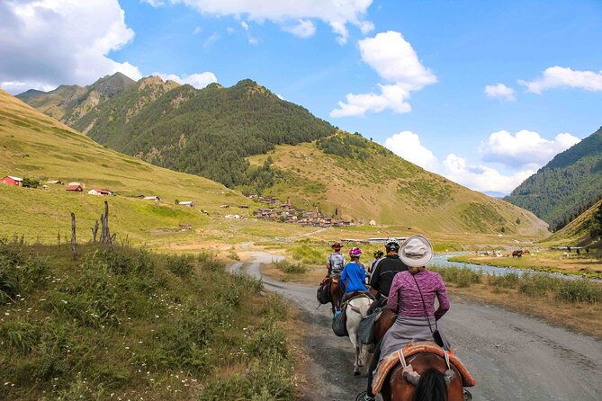 5-day-horse-riding-tour-in-caucasus