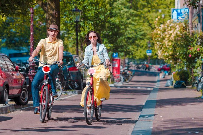 amsterdam-shopping-tour-with-a-local-100-personalized-private
