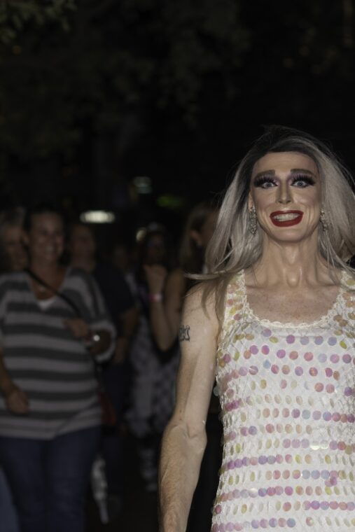 atlanta-drag-queen-guided-pub-crawl-and-cabaret-show