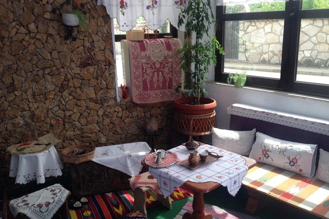 authentic-antique-museum-home