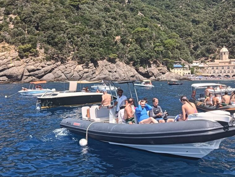boat-tour-of-the-portofino-promontory-and-san-fruttuoso