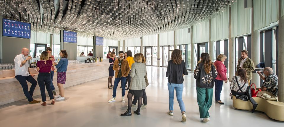 bordeaux-cite-du-vin-direct-ticket-and-wine-tasting