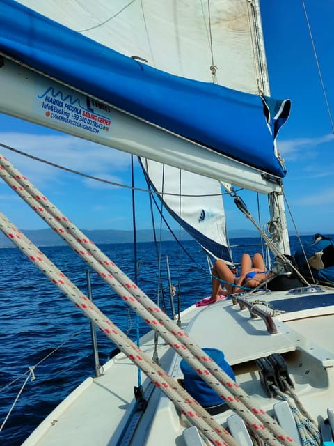 cagliari-devils-saddle-sailboat-tour-snorkeling-and-drink