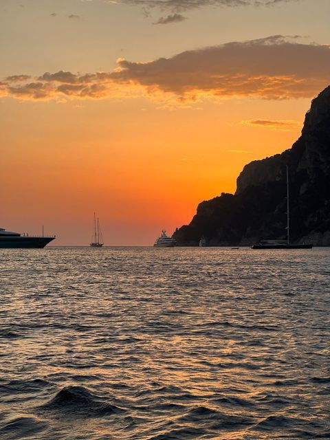 capri-sunset-boat-tour