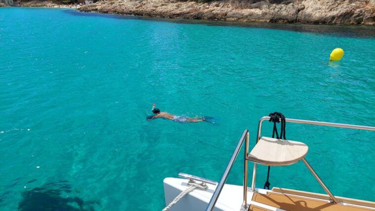 catamaran-eco-experience-at-palma-bay