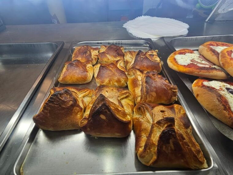 catania-market-street-food-departure-from-taormina