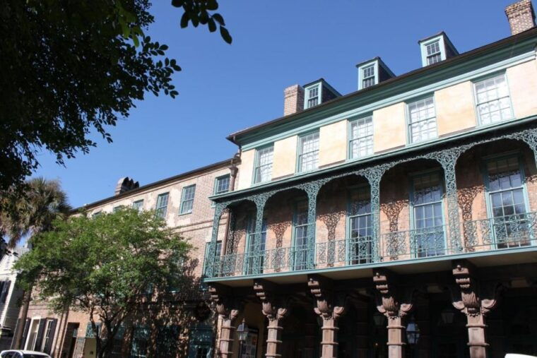 charleston-historic-city-tour-magnolia-plantation-combo