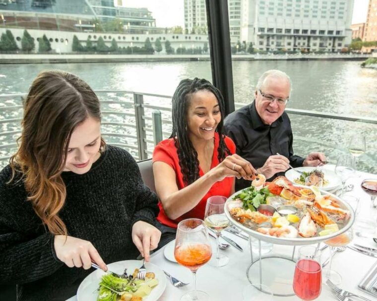 chicago-gourmet-brunch-lunch-or-dinner-river-cruise