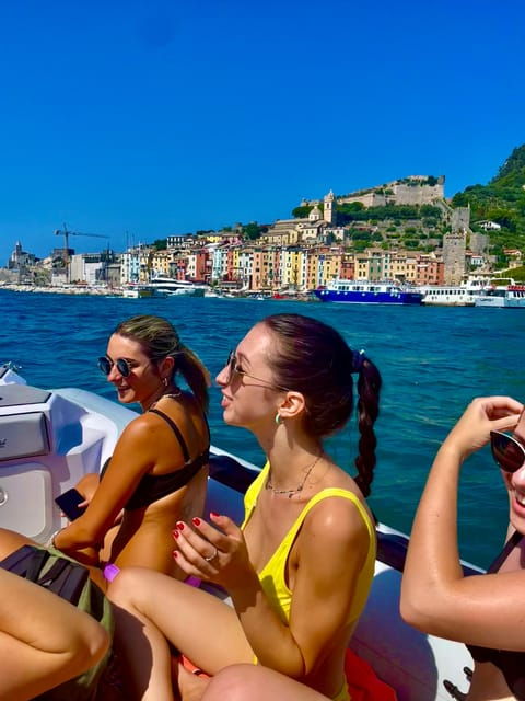 cinque-terre-boat-tour-4-8-hours-with-food-and-drinks