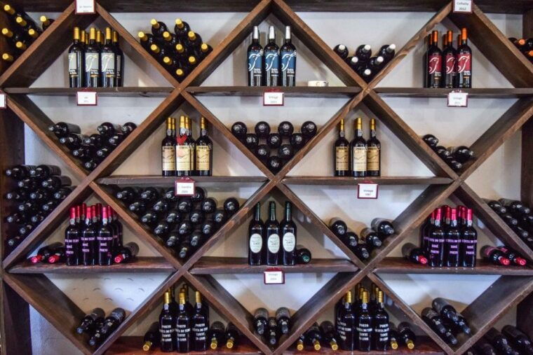 complete-douro-valley-tour-visit-to-3-wineries-lunch