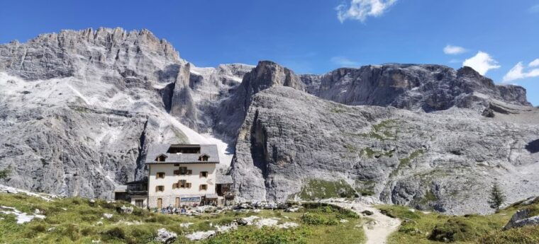 cortina-dolomites-private-full-day-hiking-experience