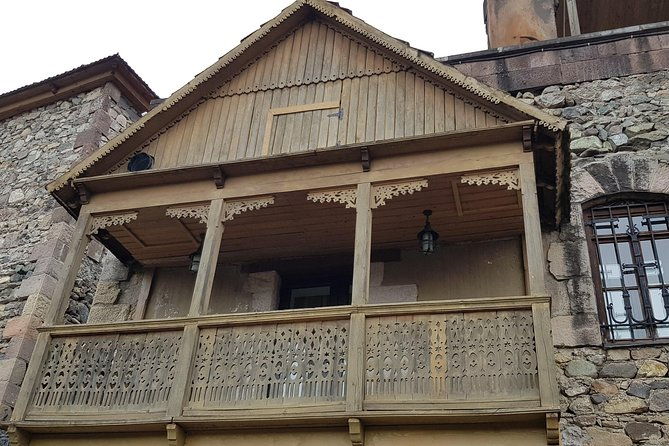 day-trip-to-lake-sevan-dilijian-old-dilijan-haghartsin-monastery
