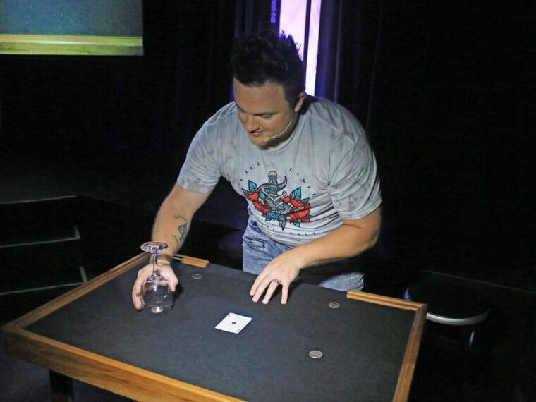 destin-the-maximum-magic-show-ticket
