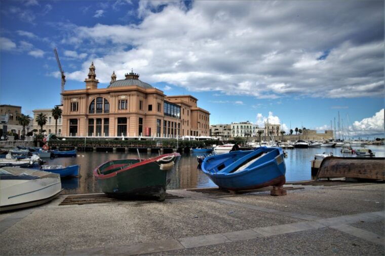 e-bike-tour-to-discover-bari-the-seafront-and-the-old-town
