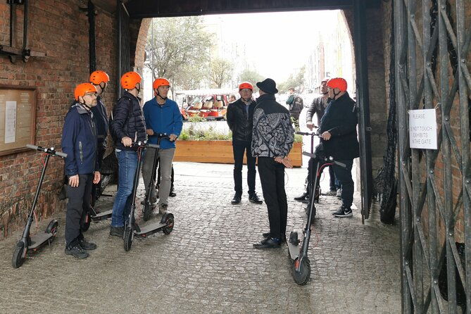 electric-scooter-tour-full-tour-old-town-shipyard-3-hour