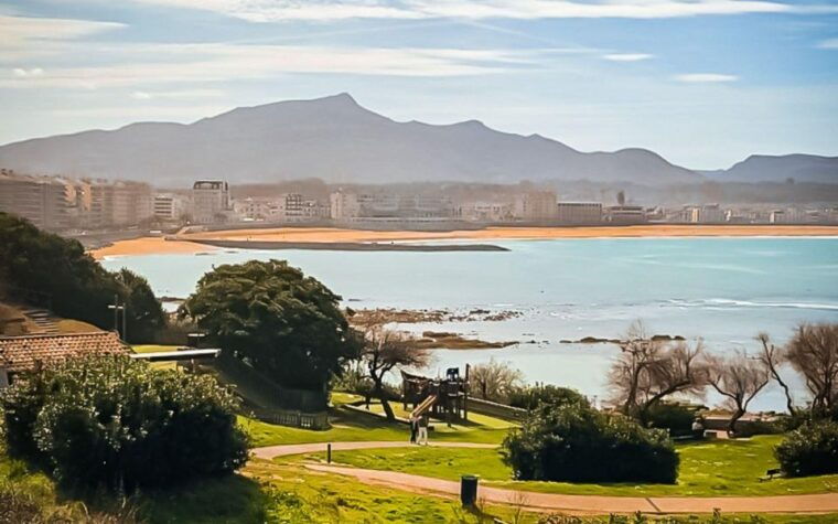 french-basque-country-coastline-tour-in-a-70svw-van