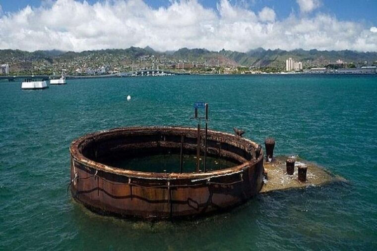 from-kauai-uss-arizona-memorial-and-honolulu-city-tour