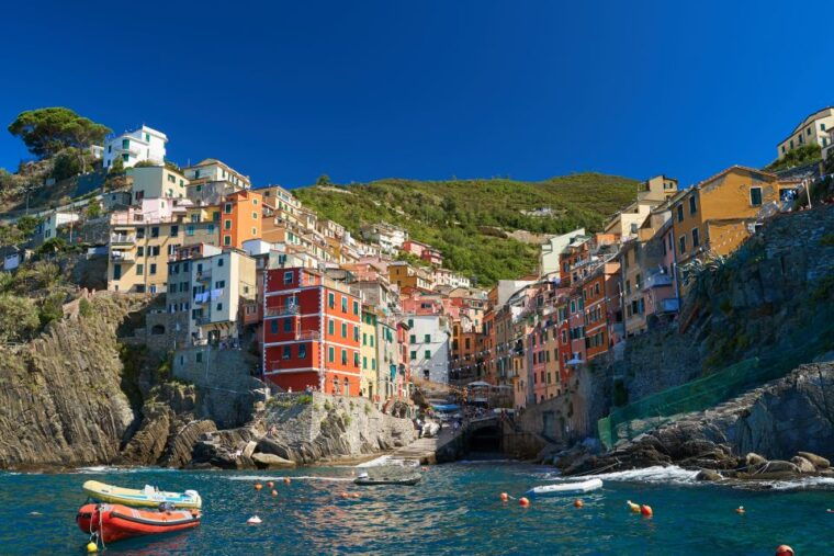 from-la-spezia-shore-excursion-to-cinque-terre-by-train