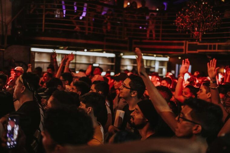 from-lagos-albufeira-nightlife-party-tour