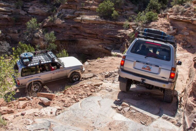 from-moab-canyonlands-needle-district-4x4-tour