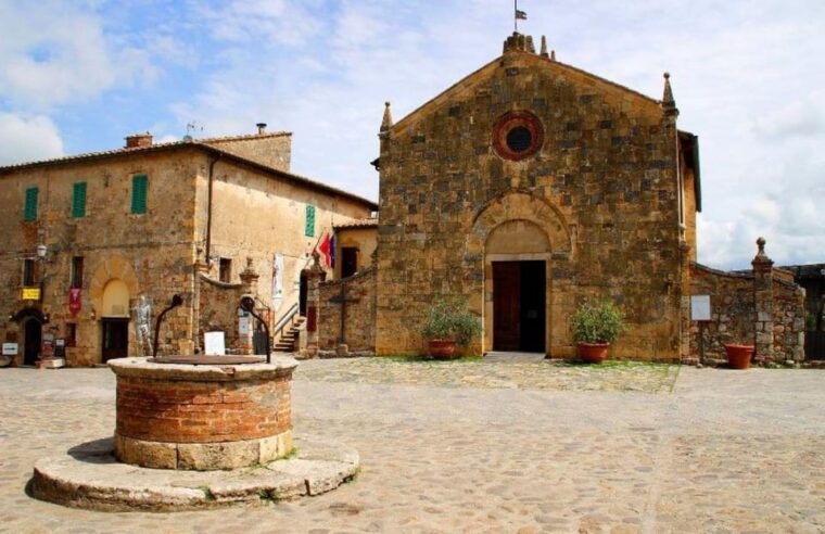 from-siena-san-gimignano-chianti-and-montalcino-day-trip
