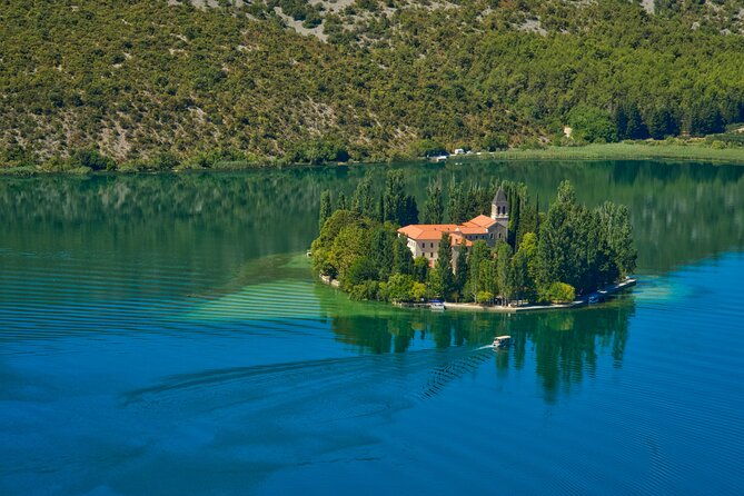 from-zadar-krka-national-park-and-waterfalls-day-trip