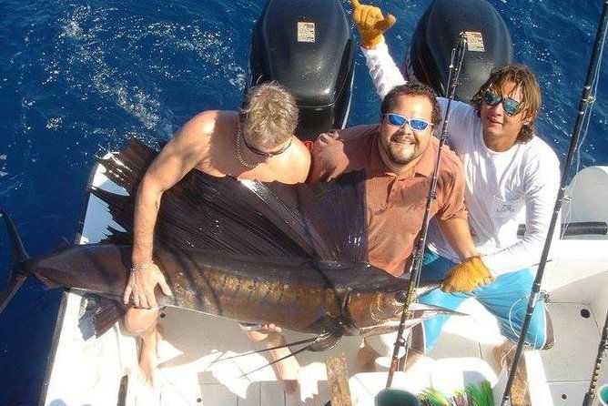 full-day-sport-fishing-tour-from-flamingo-beach