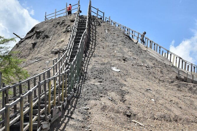 full-day-tour-of-the-mangrove-swamp-and-mud-volcano-in-cartagena