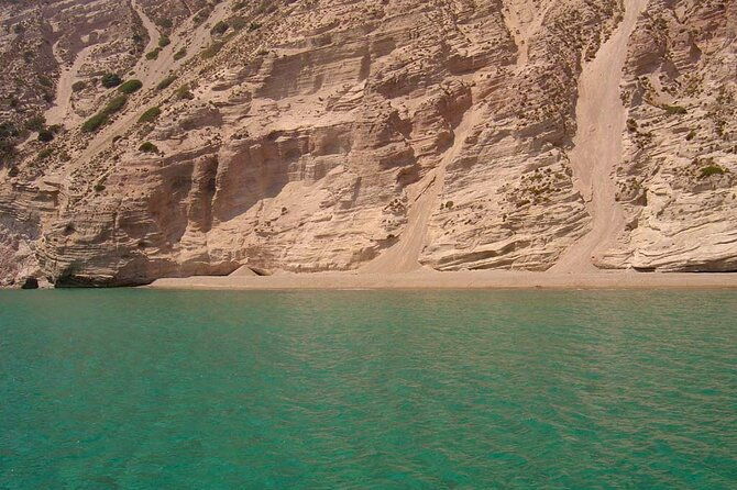full-day-tour-to-kleftiko-firlingos-and-poliegos-catamaran
