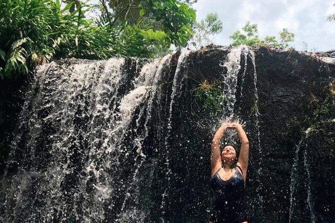 full-day-waterfalls-and-caverns-tour
