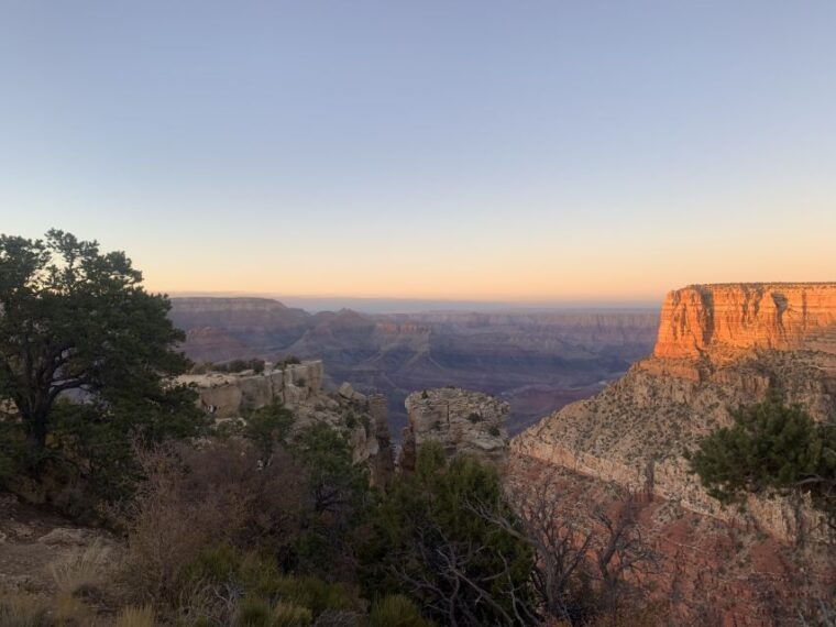 grand-canyon-national-park-guided-sunset-hummer-tour