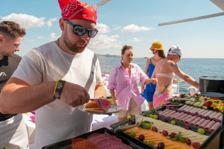ibiza-formentera-cruise-full-day-all-inclusive-sunset