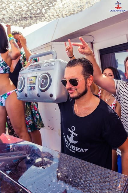 ibiza-ocean-club-boat-party-with-premium-drinks-food-dj