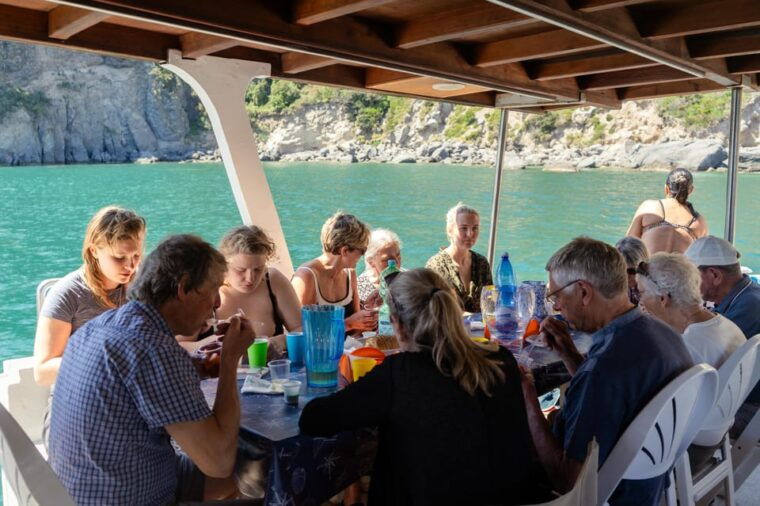ischia-boat-tour-with-swimming-stops-and-lunch-on-board