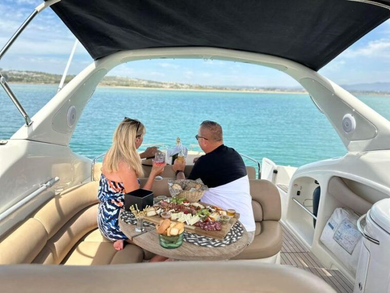 lagos-2-hour-private-luxury-cruise-to-ponta-da-piedade