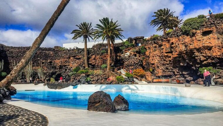 lanzarote-full-day-island-highlights-tour