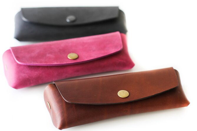 leather-craft-workshop-in-tbilisi-leatherworking-class