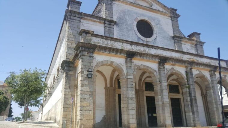 lisbon-evora-and-alentejo-private-wine-tour