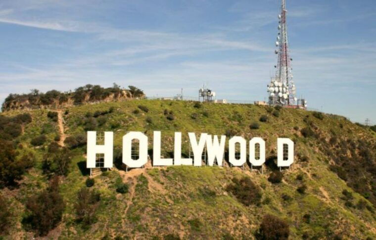 los-angeles-downtown-landing-helicopter-tour
