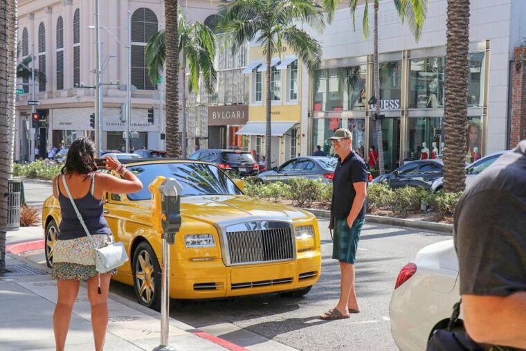 los-angeles-hollywood-celebrity-homes-open-air-bus-tour-2