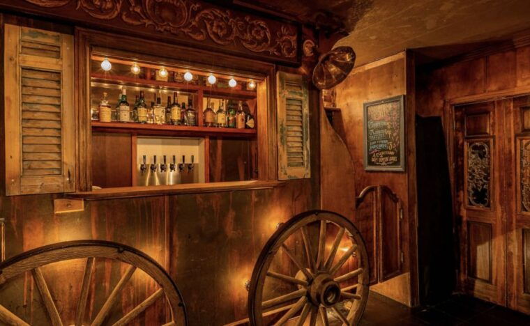 los-angeles-speakeasy-bar-hopping-tour-with-drink