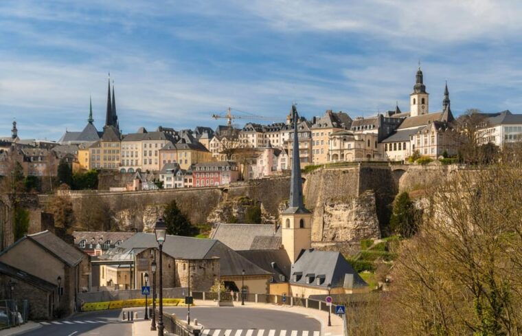 luxembourg-family-explorer-a-private-walking-tour
