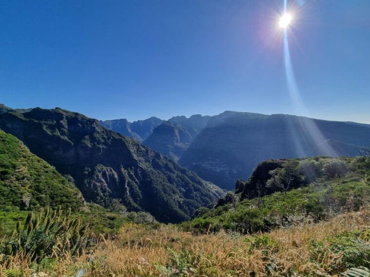 madeira-picturesque-peaks-and-skywalk-private-4x4-jeep-tour
