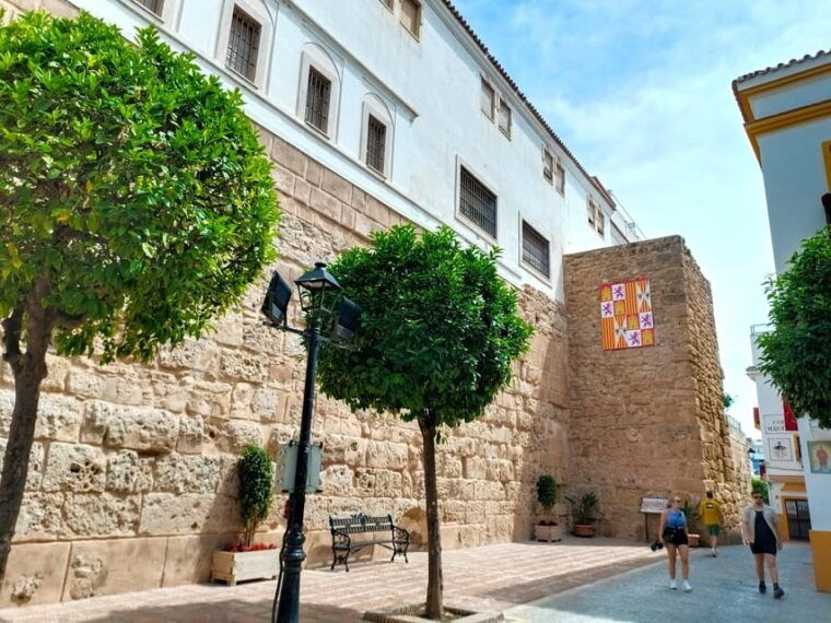 marbella-private-tour-puerto-banus-to-walk-on-your-own