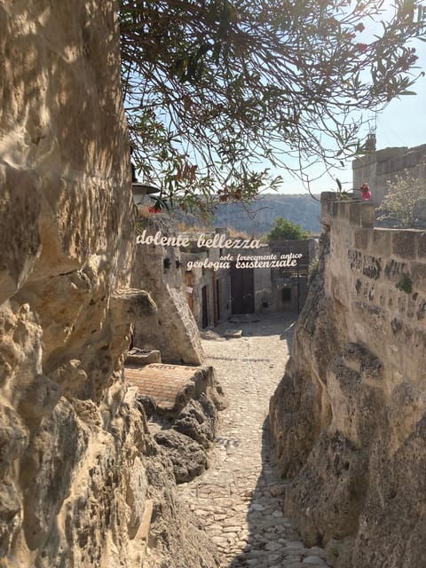 matera-private-tour-and-an-ancient-bakery-in-altamura