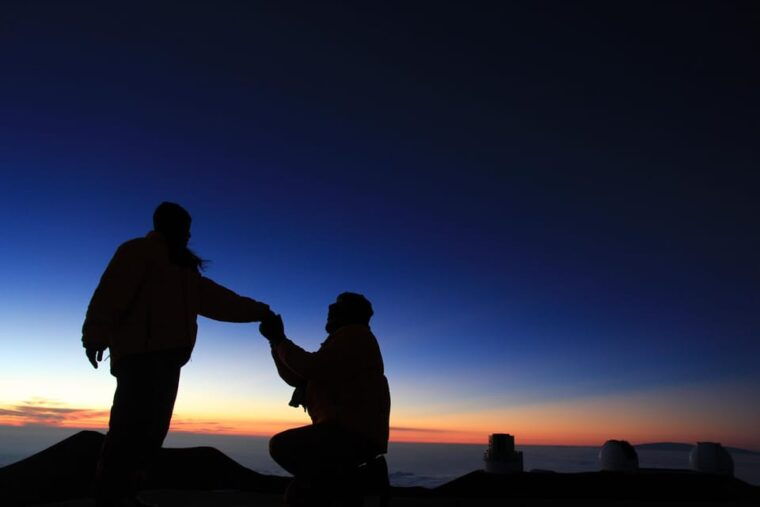 maunakea-summit-sunset-and-star-tour-with-photo