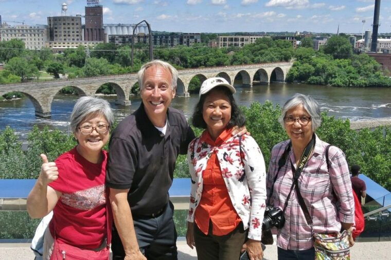 minneapolis-st-paul-private-highlights-riding-tour