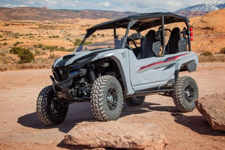 moab-self-driven-guided-sunset-utv-tour-to-fins-n-things